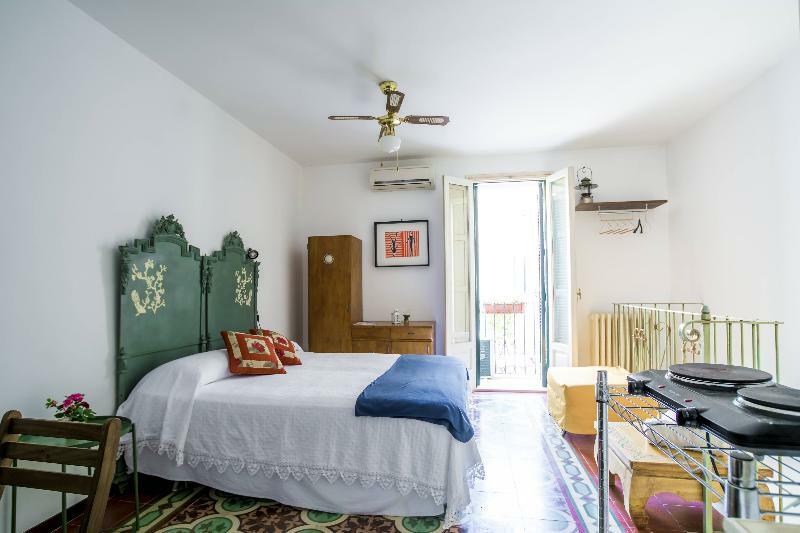Vico De Amicis 30 Hotel Monopoli Luaran gambar